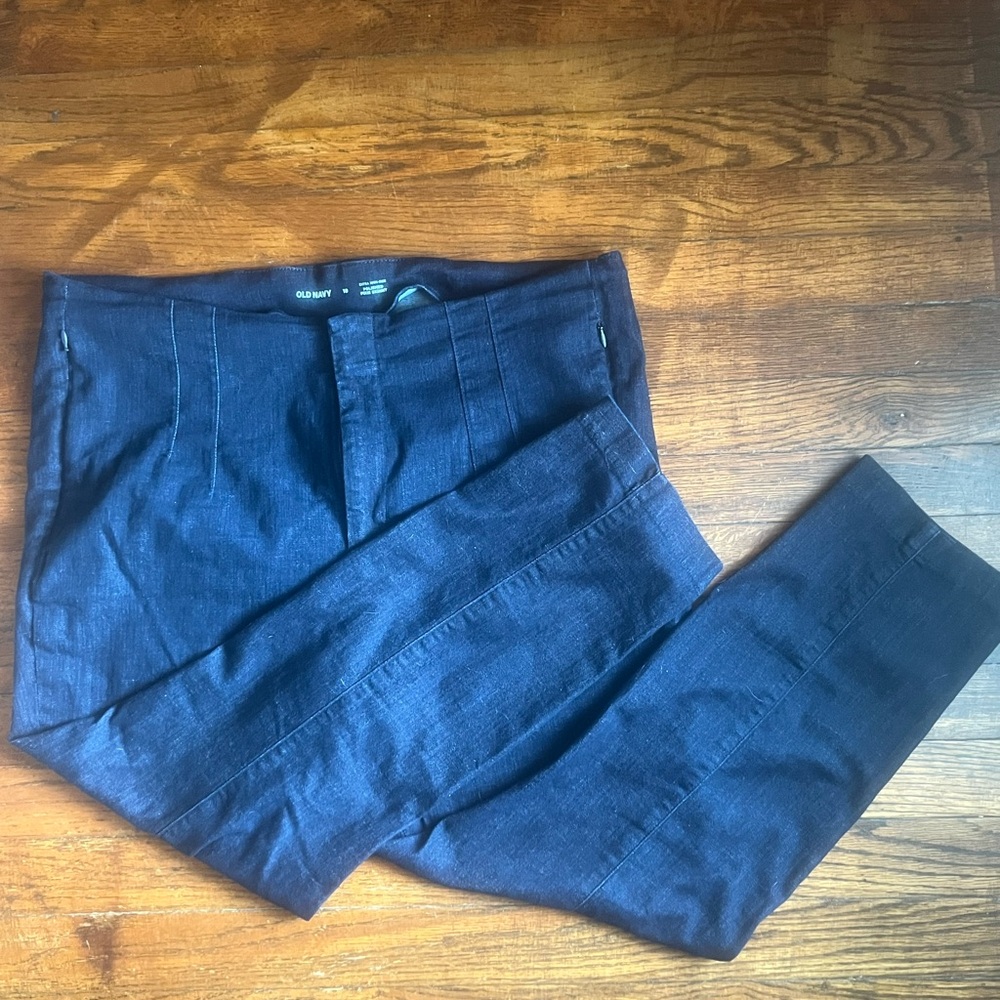 Old Navy Polished Pixie Pants - image 3